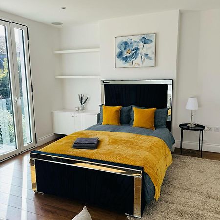 Stunning Flat In Chiswick Lejlighed London Eksteriør billede