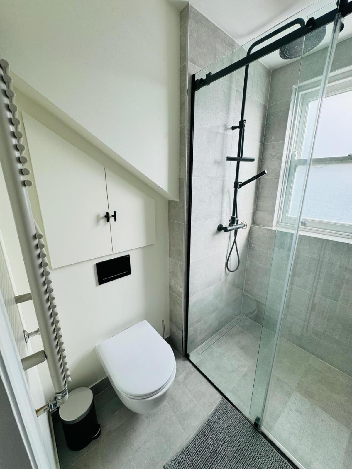 Stunning Flat In Chiswick Lejlighed London Eksteriør billede