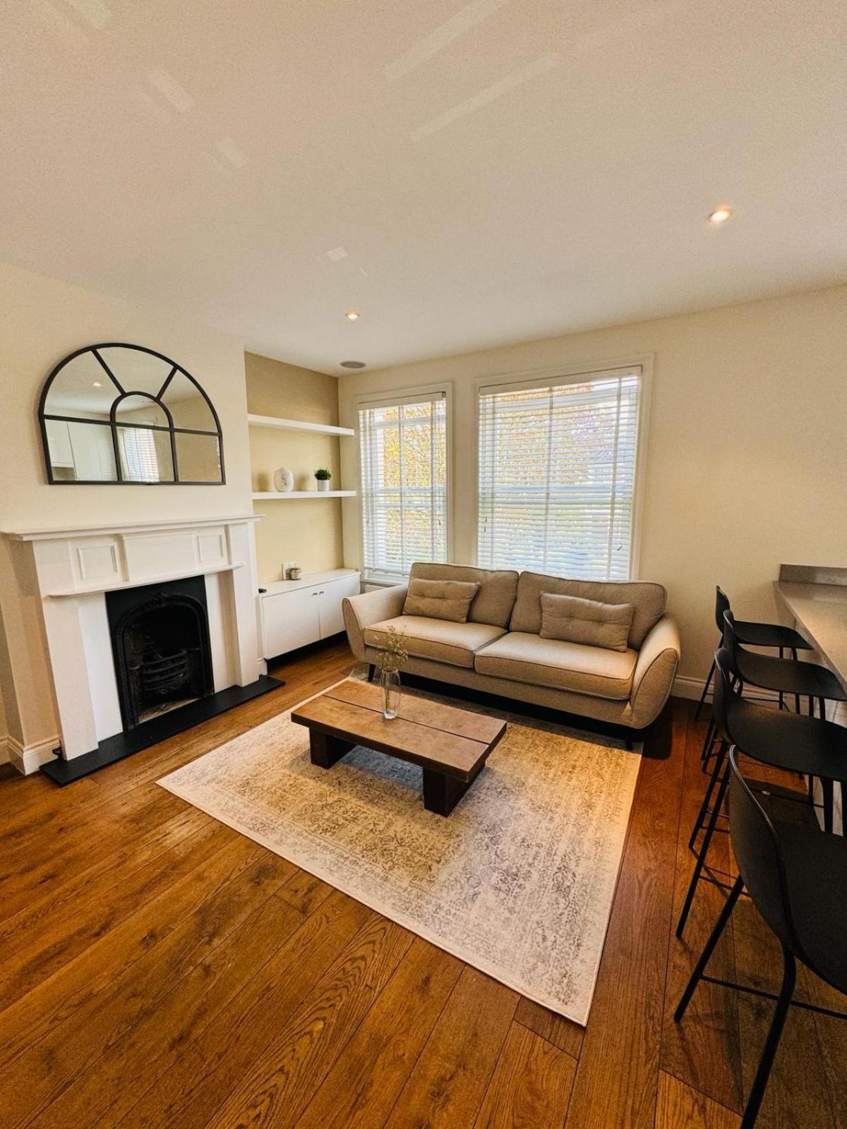 Stunning Flat In Chiswick Lejlighed London Eksteriør billede