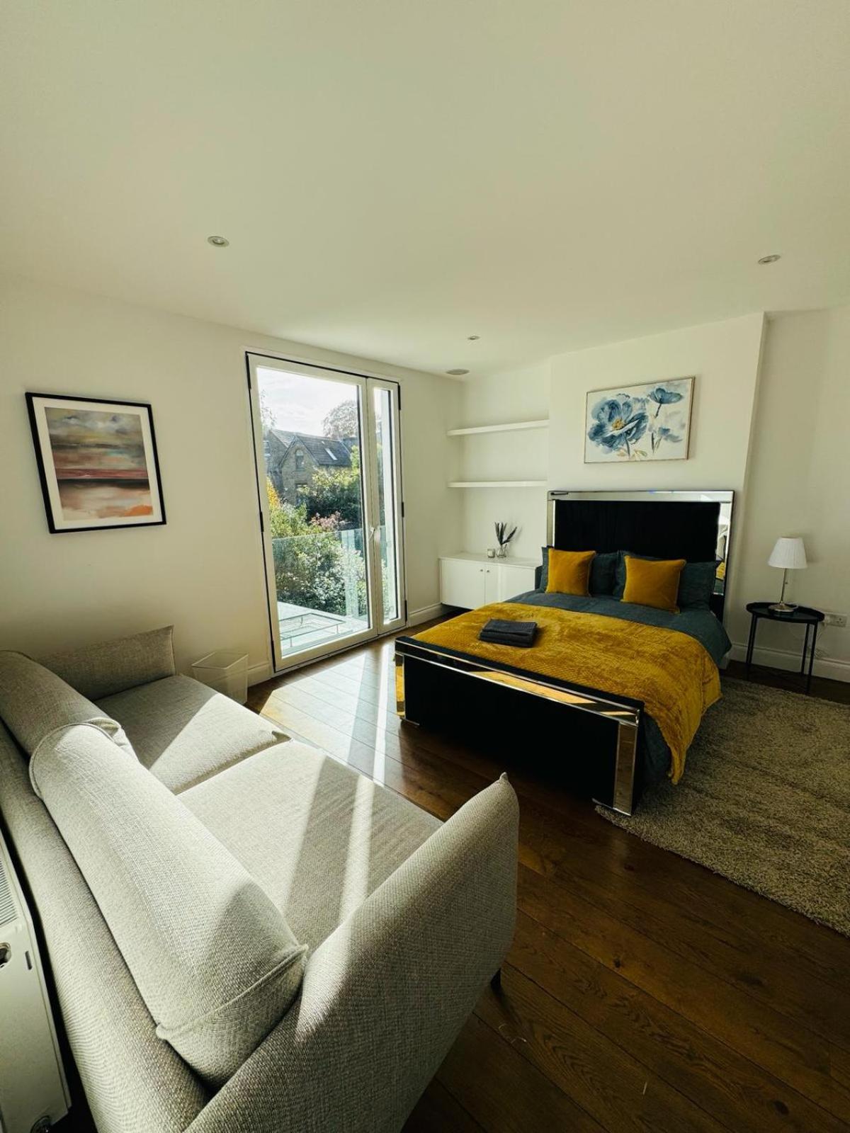 Stunning Flat In Chiswick Lejlighed London Eksteriør billede