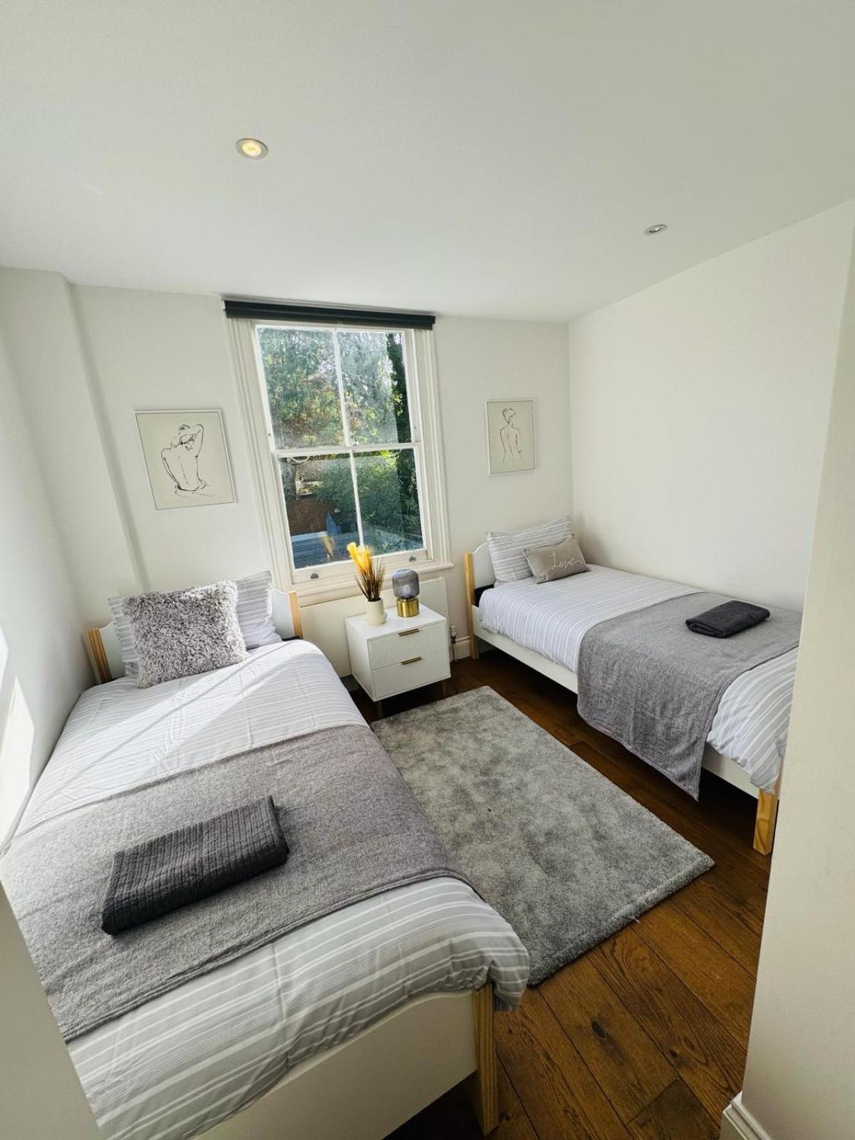 Stunning Flat In Chiswick Lejlighed London Eksteriør billede